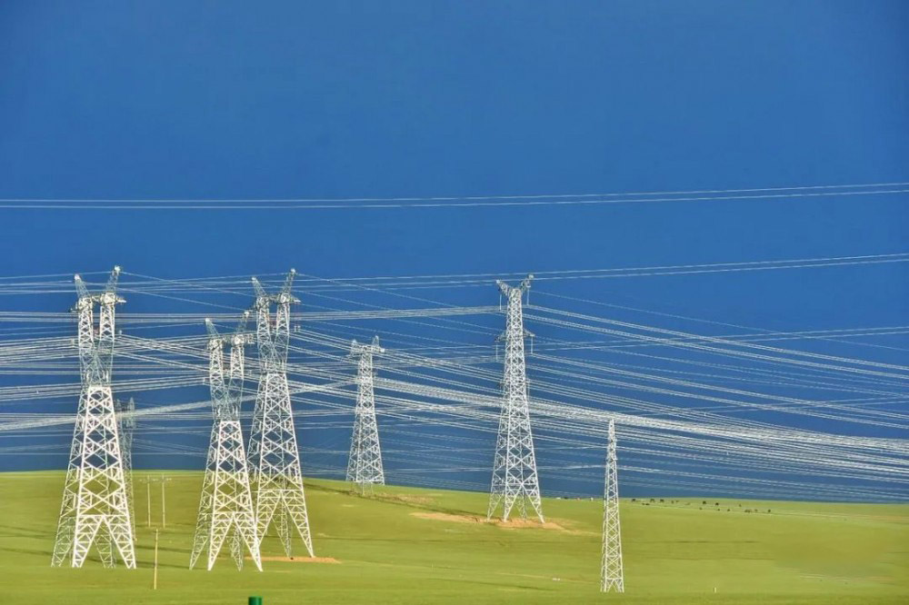 The CASA-1000 cross-border high-voltage transmission line is expected to be put into operation in 2027